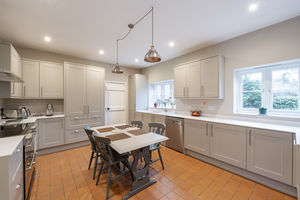 Photo 16- click for photo gallery